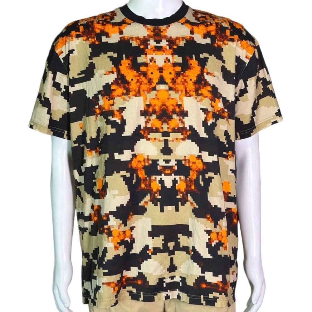 Givenchy Paris FW15 Riccardo Tisci Pixelated Flame Camo T-Shirt Men's Large